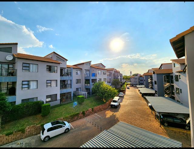 2 BEDROOM APARTMENT FOR SALE IN HONEYDEW